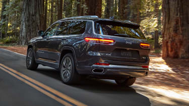 Jeep Grand Cherokee SUV - rear tracking